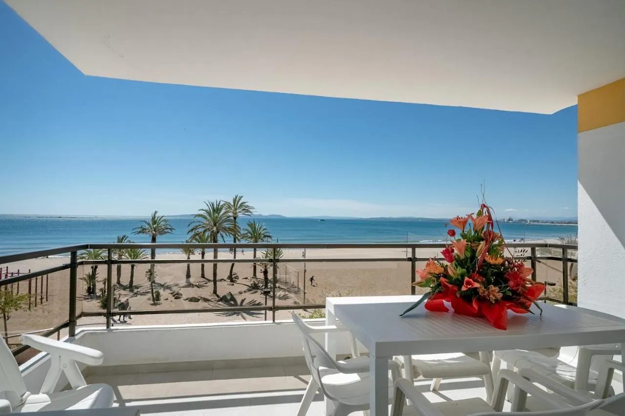 Inmosantos Oasis F5 Apartment Roses