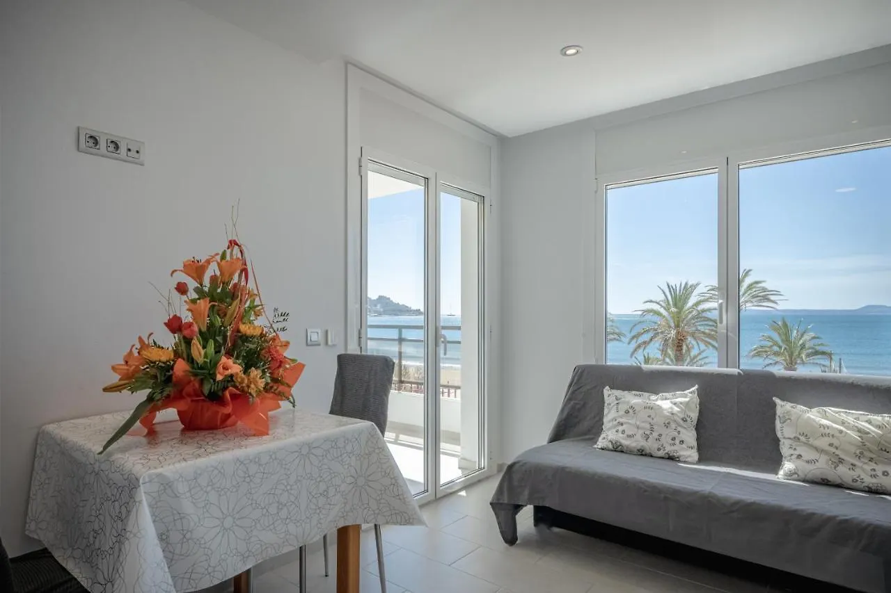 Inmosantos Oasis F5 Apartment Roses Spain