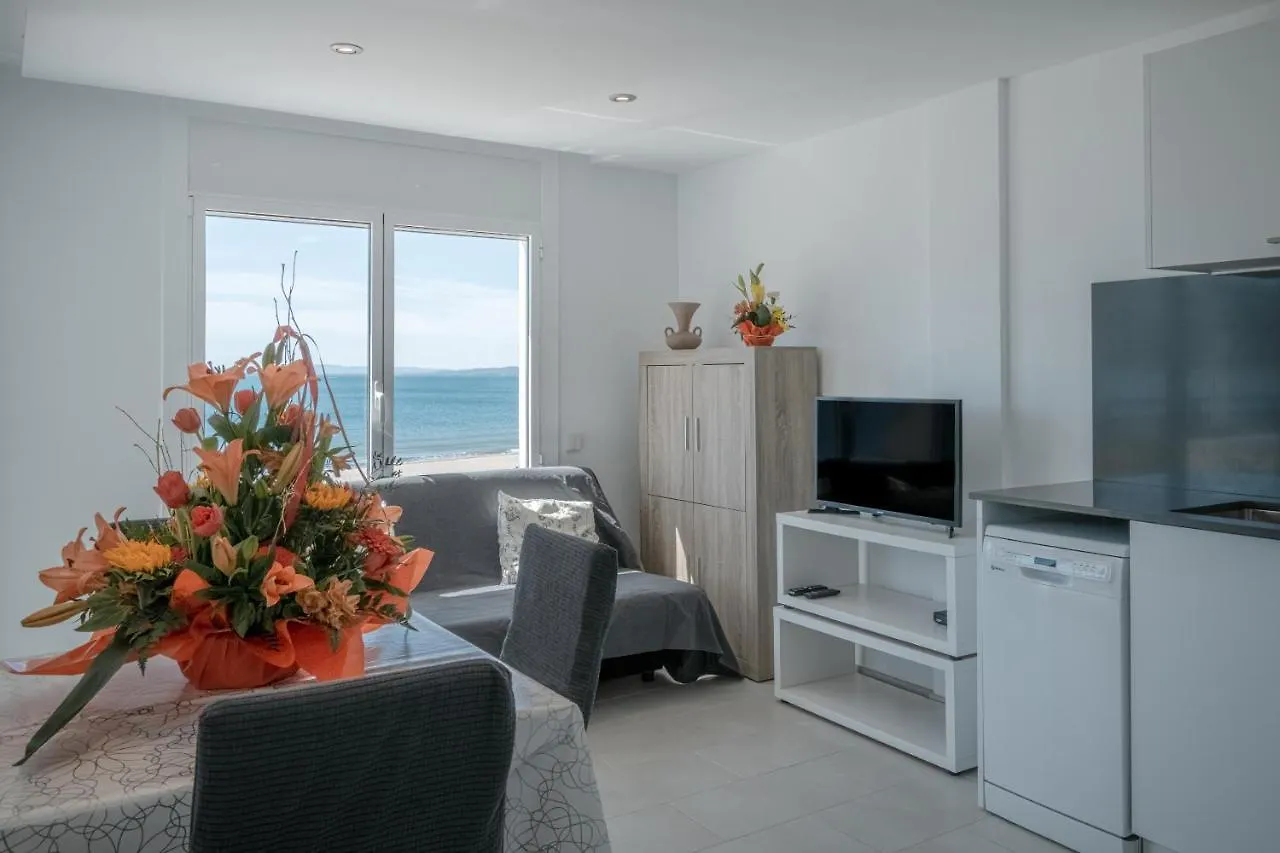 Inmosantos Oasis F5 Apartment Roses